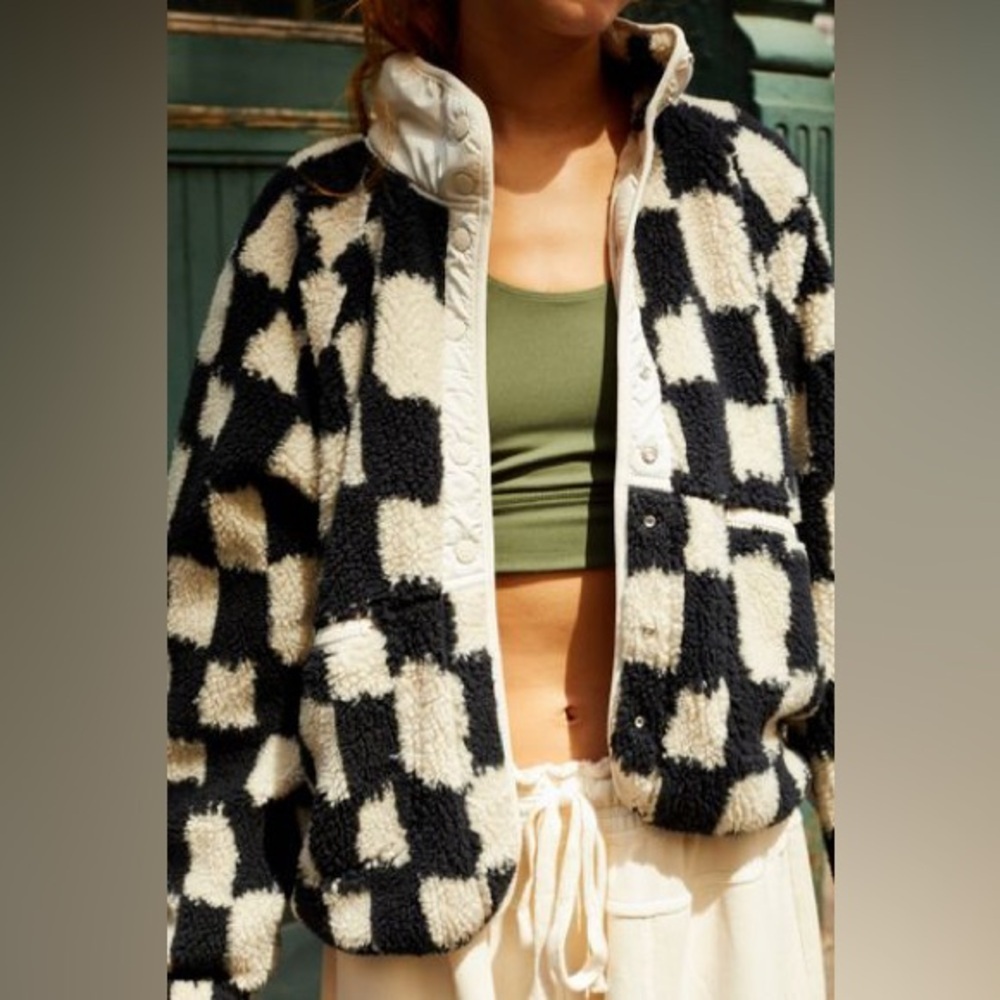 COPY - Free People Hit The Slopes Printed Fleece Jacket - Picture 3 of 9